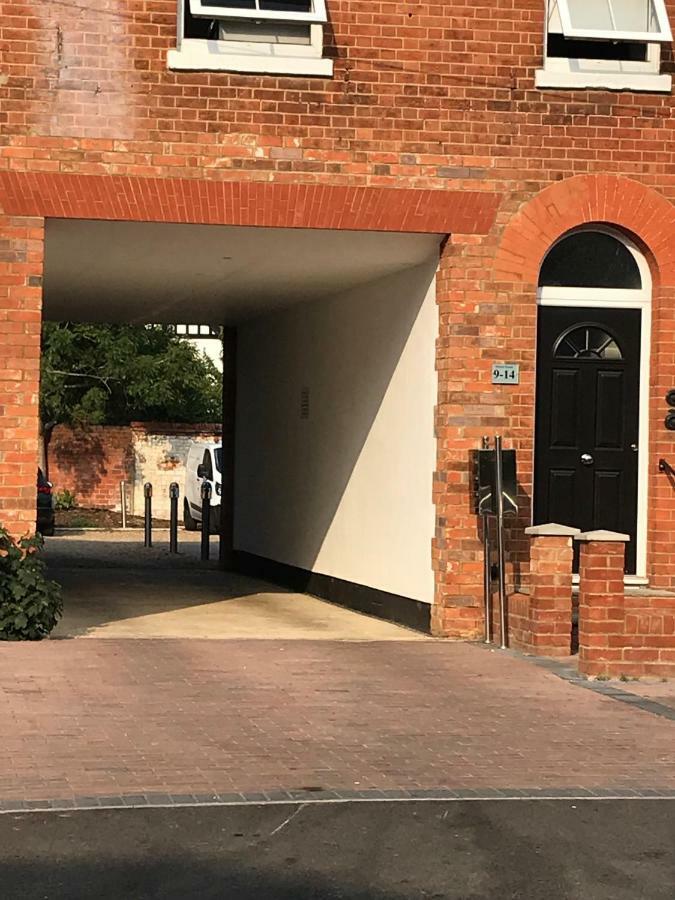 Berkshire Serviced Apartment Helena 12 Reading Luaran gambar